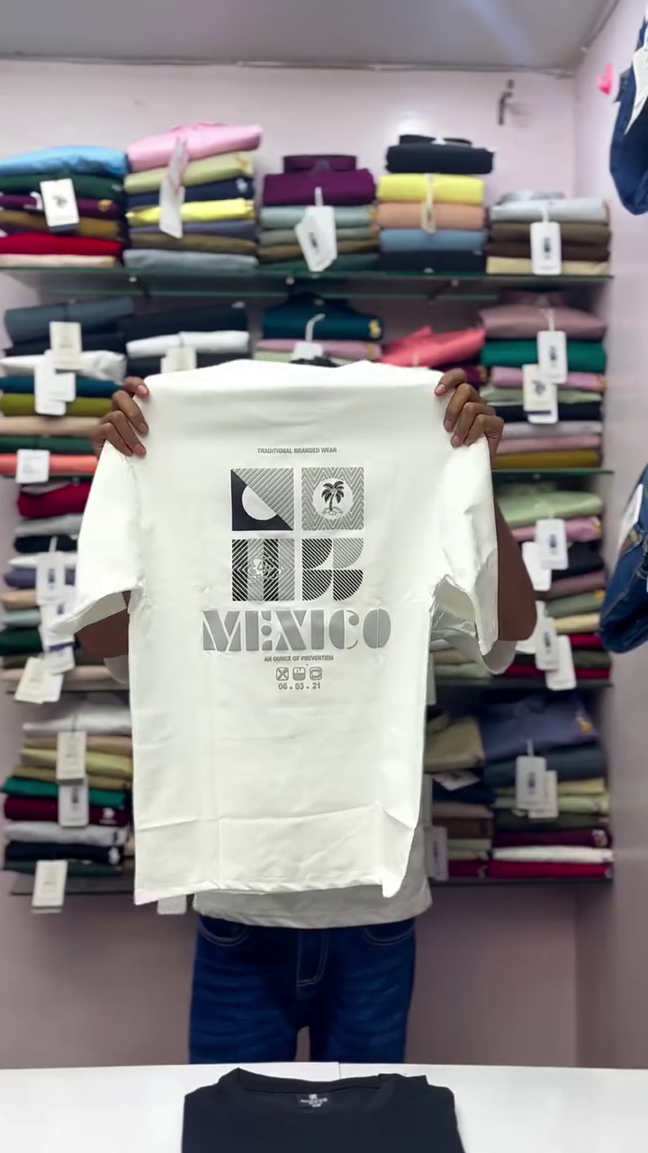 Men Printed T-shirt - Image 6